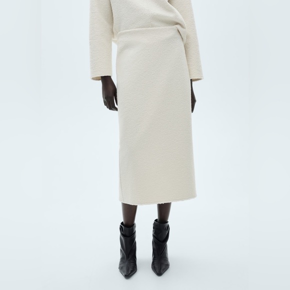 Mango Cream Co-ord set skirt +sweatshirt NWT - Picture 6 of 11